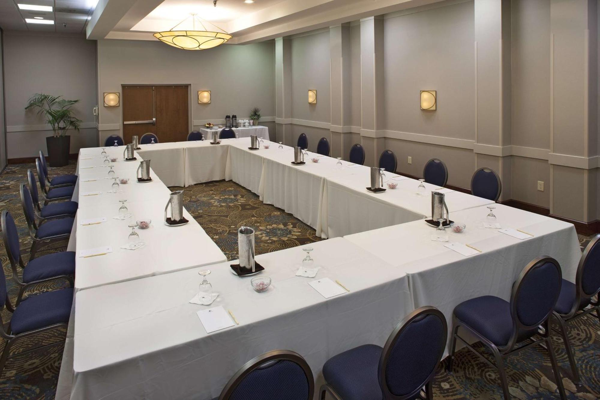 Doubletree By Hilton Johnson City Luaran gambar