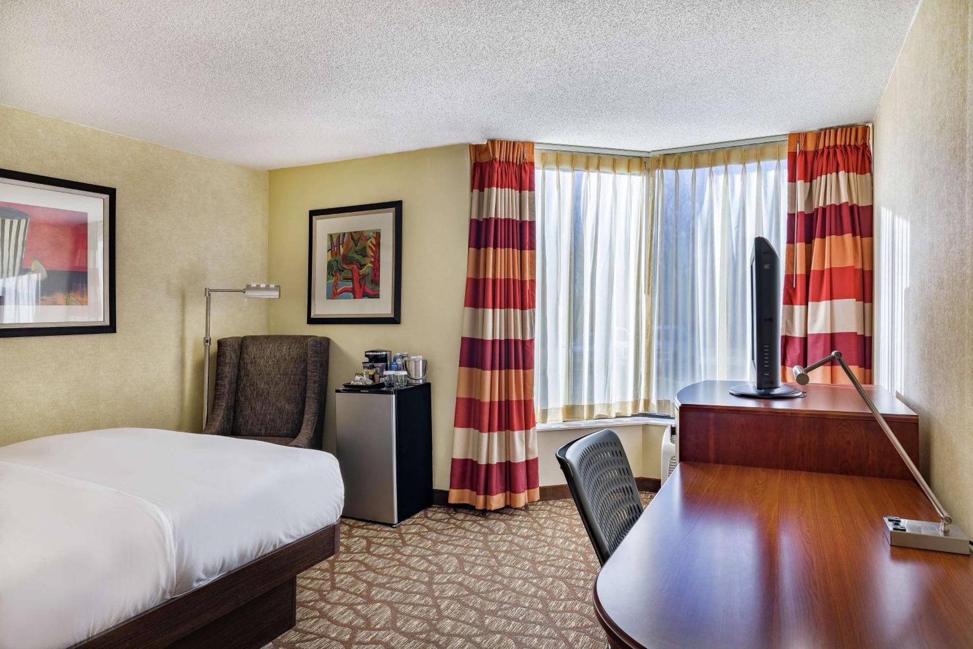 Doubletree By Hilton Johnson City Luaran gambar