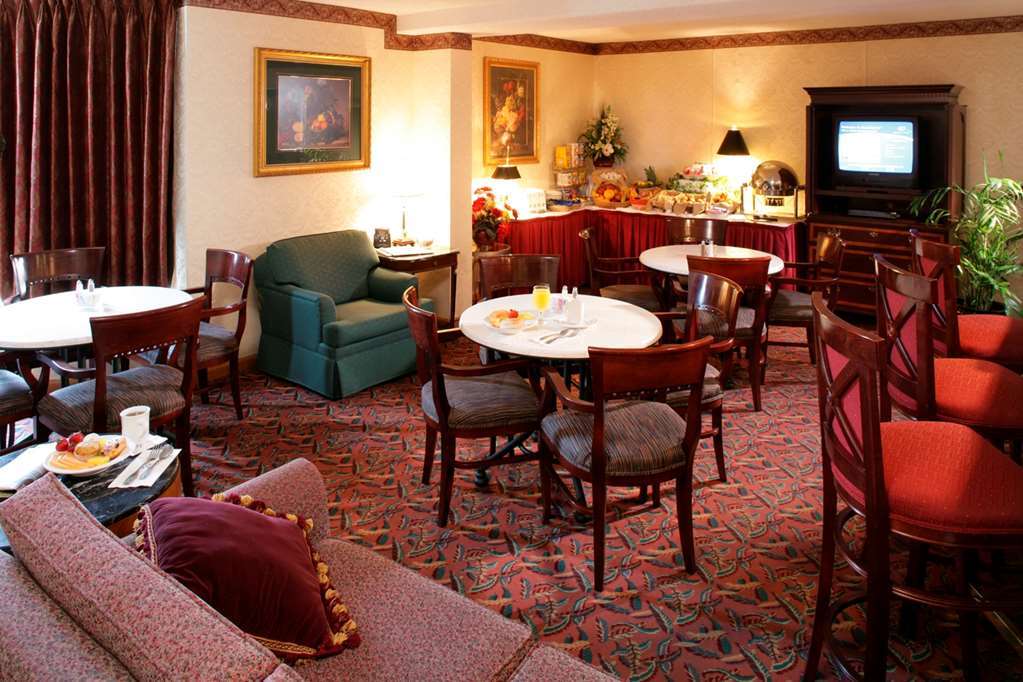 Doubletree By Hilton Johnson City Restoran gambar